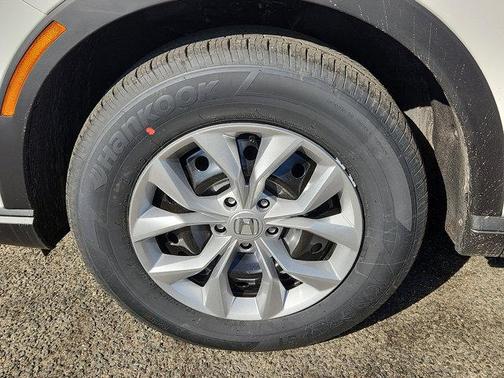 Platinum White Pearl 2026 Honda CR-V LX AWD
