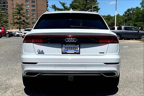 Glacier White Metallic 2019 Audi Q8 3.0T Premium Plus