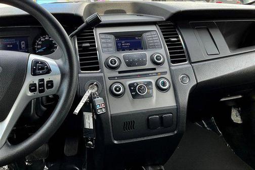 OXFORD WHITE 2017 Ford Sedan Police Interceptor Police Interceptor