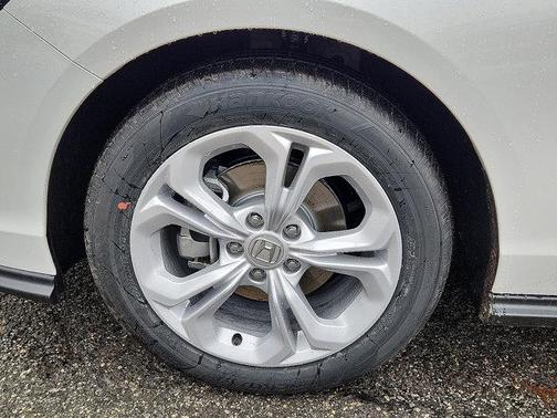 Platinum White Pearl 2026 Honda Accord LX 1.5T