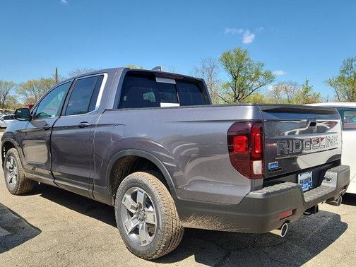 Modern Steel Metallic 2026 Honda Ridgeline RTL