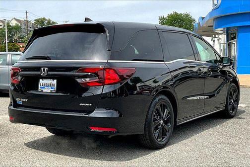 Crystal Black Pearl 2023 Honda Odyssey Sport