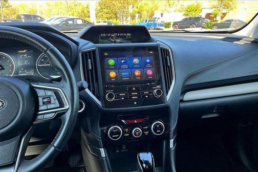 Crystal Black Silica 2022 Subaru Forester Limited