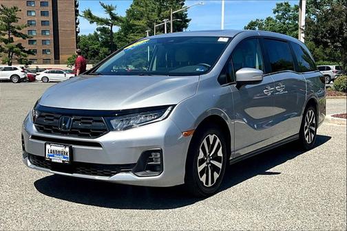 Solar Silver Metallic 2025 Honda Odyssey EX-L