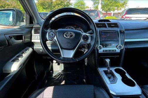 Magnetic Gray Metallic 2013 Toyota Camry SE