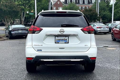 Glacier White 2020 Nissan Rogue SV