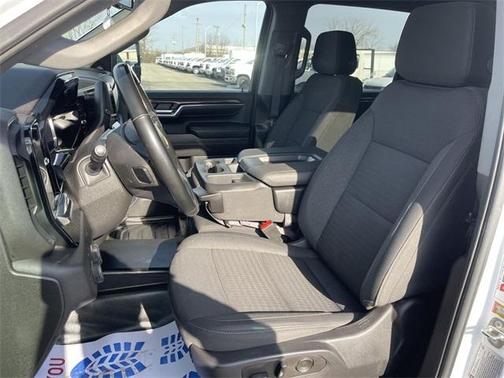 2024 Chevrolet Silverado 3500 LT