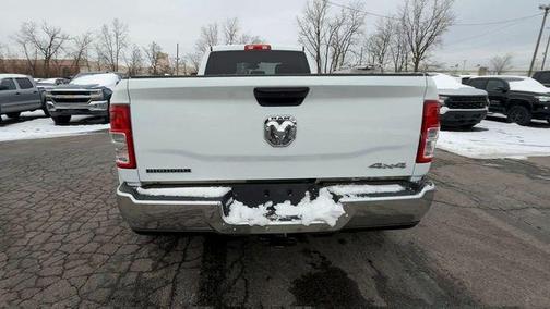 Bright White Clearcoat 2024 RAM 3500 Big Horn