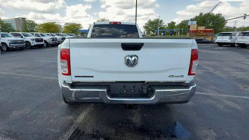 Bright White Clearcoat 2024 RAM 3500 Big Horn