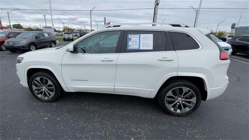 2019 Jeep Cherokee Overland