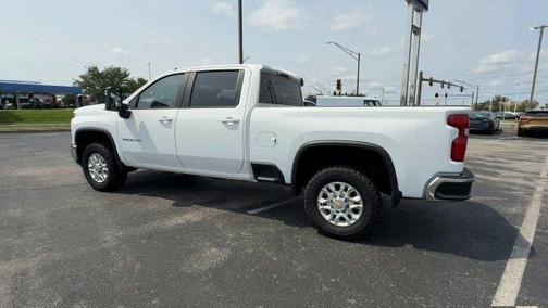 Summit White 2025 Chevrolet Silverado 2500 LT