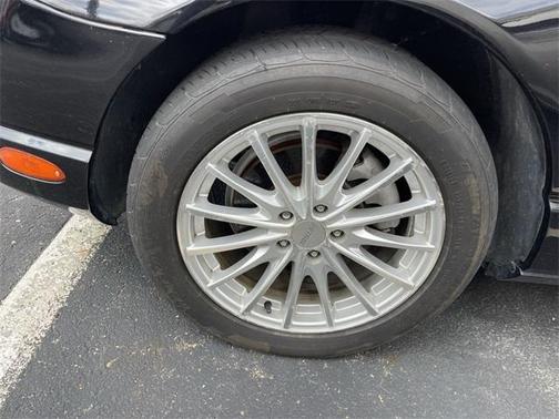 2004 Ford Thunderbird