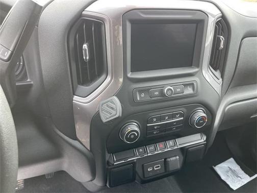 2022 Chevrolet Silverado 1500 Limited Custom