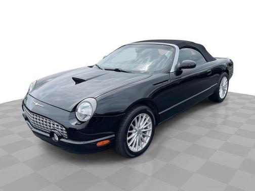 2004 Ford Thunderbird 