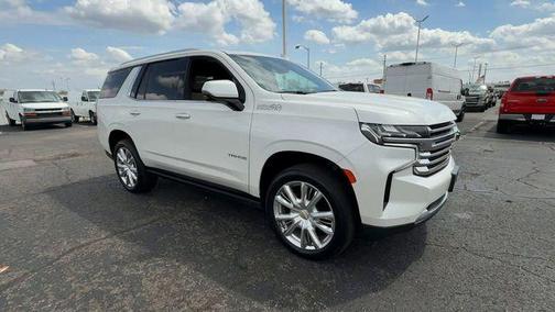 Iridescent Pearl Tricoat 2022 Chevrolet Tahoe High Country