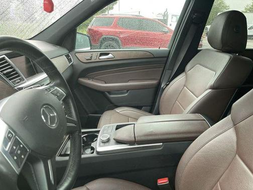 Black 2015 Mercedes-Benz M-Class ML 250 BlueTEC 4MATIC