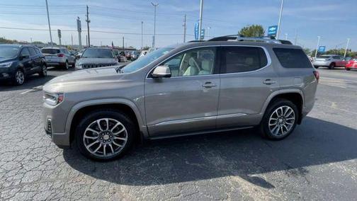 2022 GMC Acadia Denali