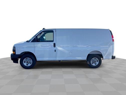 2025 GMC Savana 2500 Work Van