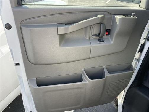 2023 GMC Savana 2500 Work Van