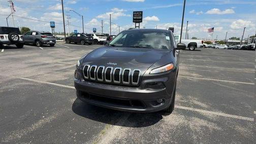 Granite Crystal Clearcoat Metallic 2017 Jeep Cherokee Latitude