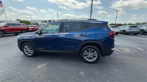 2022 GMC Terrain SLT