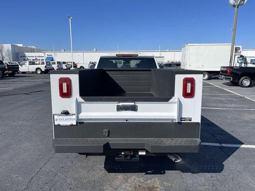 2024 GMC Sierra 2500 Pro