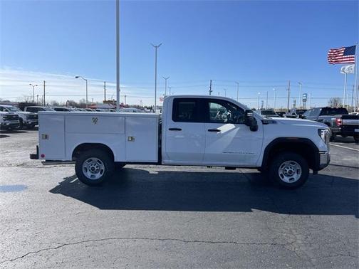 2024 GMC Sierra 2500 Pro