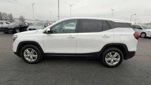 2023 GMC Terrain SLE