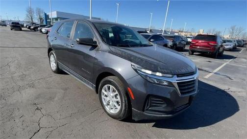 2022 Chevrolet Equinox LS