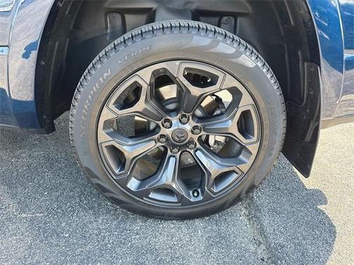 2024 RAM 1500 Limited