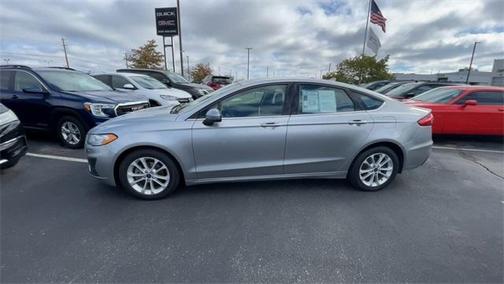 2020 Ford Fusion SE