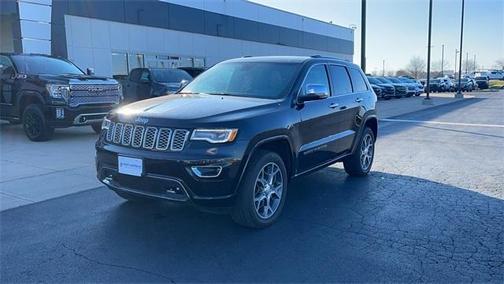 Photo 2 of 34 of 2020 Jeep Grand Cherokee Overland