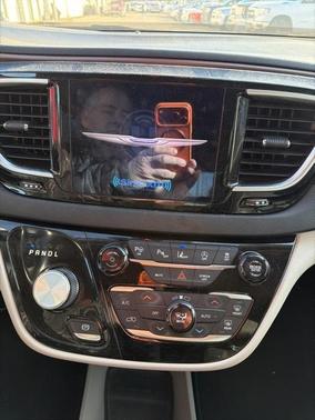 2019 Chrysler Pacifica Touring-L Plus