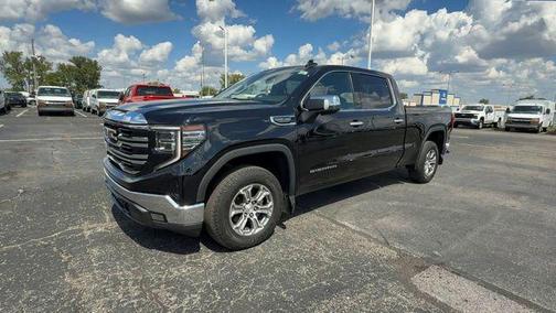 2022 GMC Sierra 1500 SLT