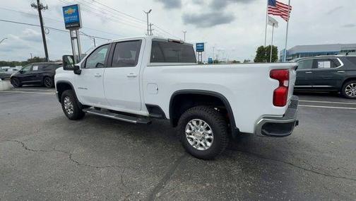 Summit White 2024 Chevrolet Silverado 2500 LT