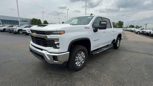 Summit White 2024 Chevrolet Silverado 2500 LT