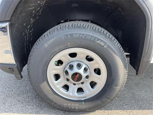 2023 GMC Sierra 3500 Pro