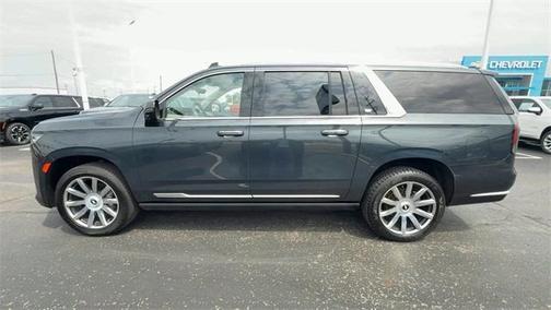 2022 Cadillac Escalade ESV Premium Luxury Platinum