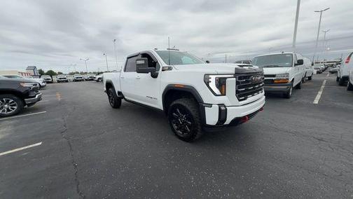 2024 GMC Sierra 2500 AT4