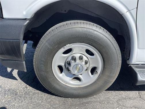 2022 Chevrolet Express 3500 LS