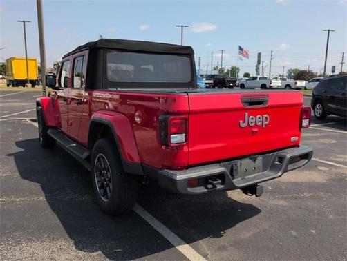 2023 Jeep Gladiator Overland