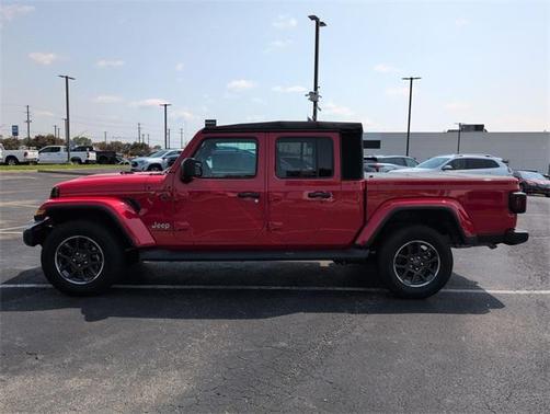 2023 Jeep Gladiator Overland