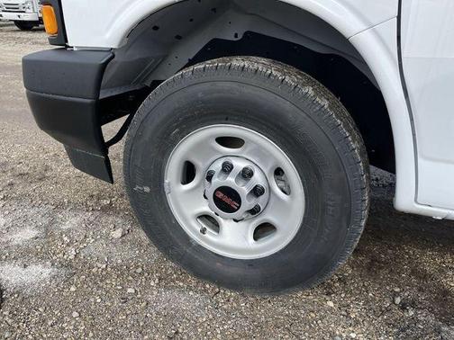 2024 GMC Savana 2500 Work Van