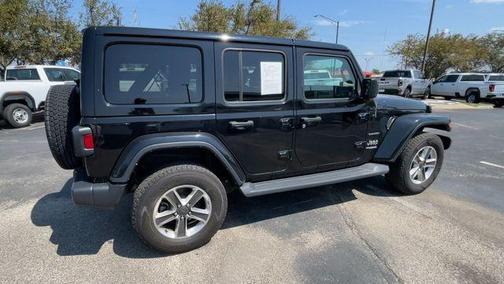Black Clearcoat 2022 Jeep Wrangler Unlimited Sahara