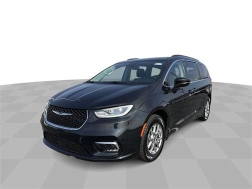 2021 Chrysler Pacifica Touring