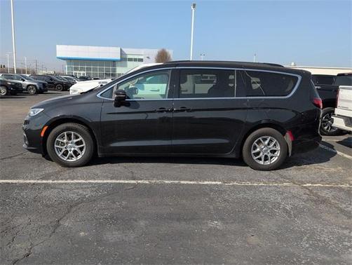 2021 Chrysler Pacifica Touring
