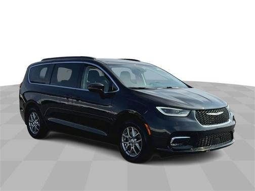 2021 Chrysler Pacifica Touring