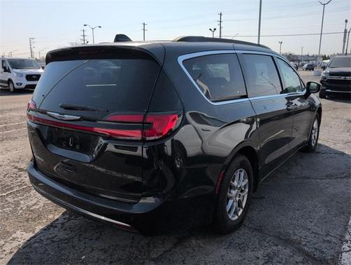 2021 Chrysler Pacifica Touring