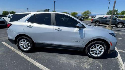Silver Ice Metallic 2022 Chevrolet Equinox 1LT