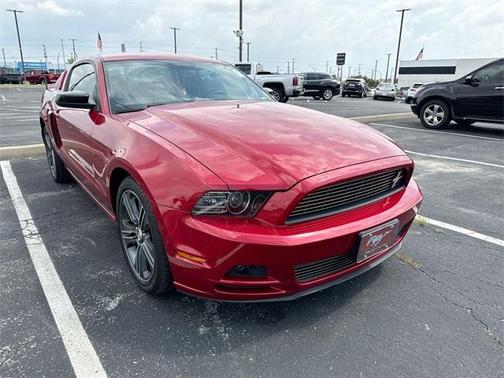 2013 Ford Mustang V6 Premium